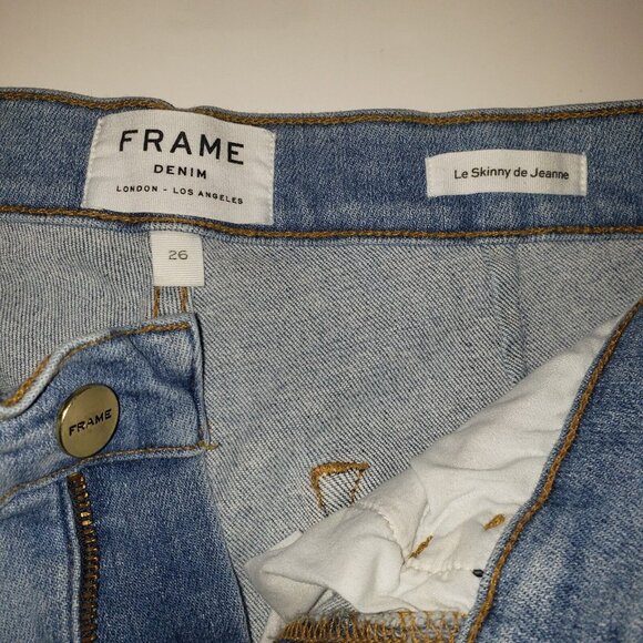Frame Denim Le Skinny de Jeanne Women's Size 26 Raw Hem Flare Jeans Light Wash - Picture 3 of 16